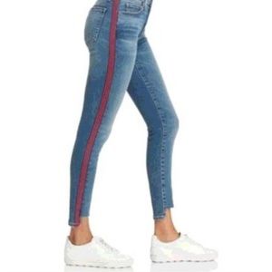 The high waste striped jeans in “Powell” (Js)
